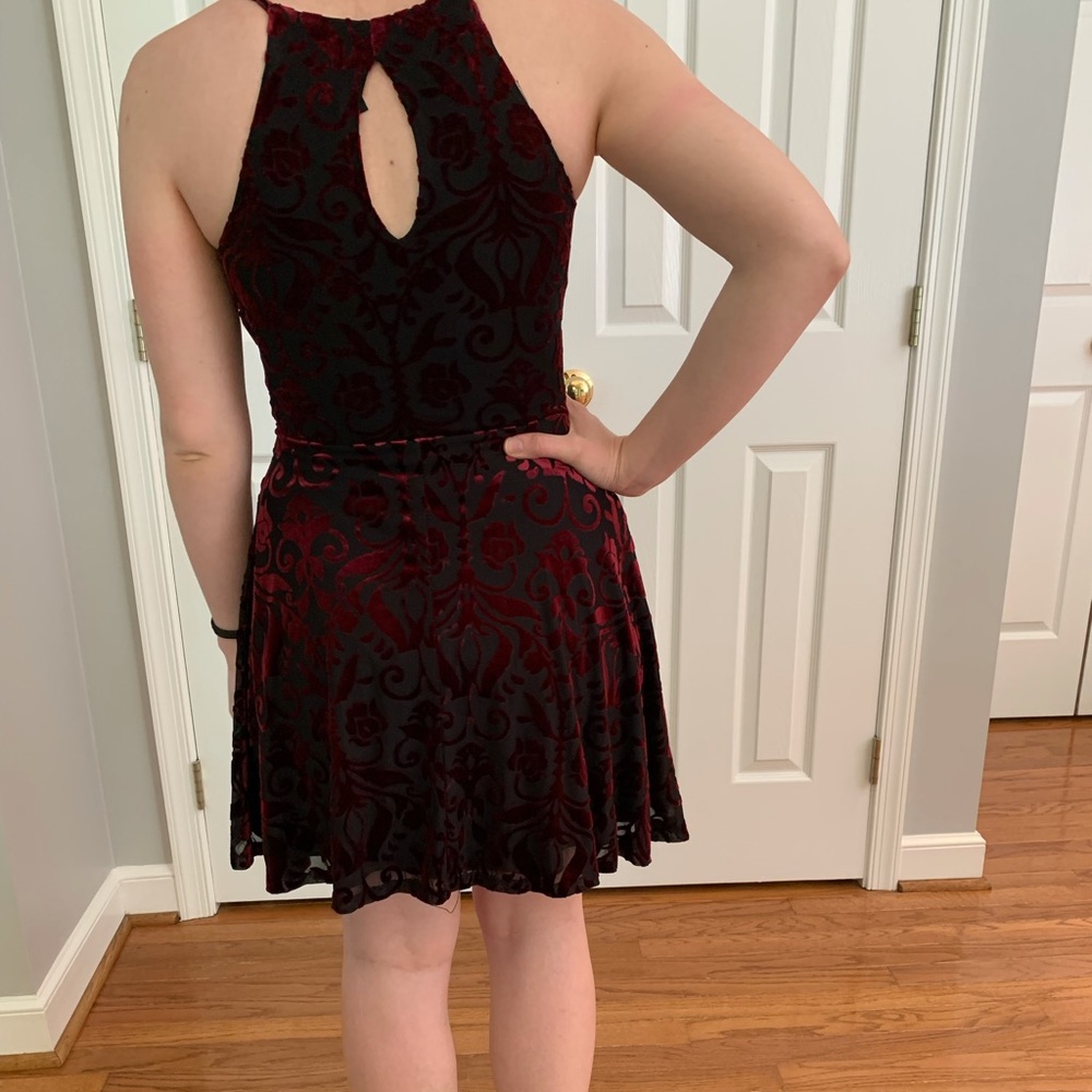 Design Lab Dress - Picture 2 of 3